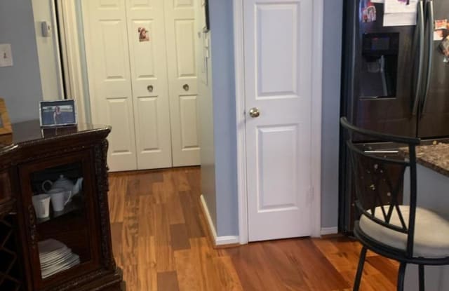 6004 MERSEY OAKS WAY - 6004 Mersey Oaks Way, Kingstowne, VA 22315