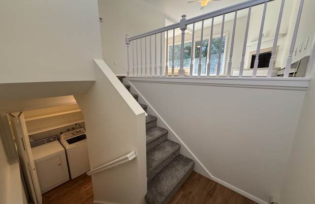 708 South 16th Avenue - 1 Gallery 2