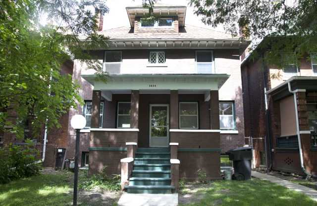 3934 Avery St photos photos