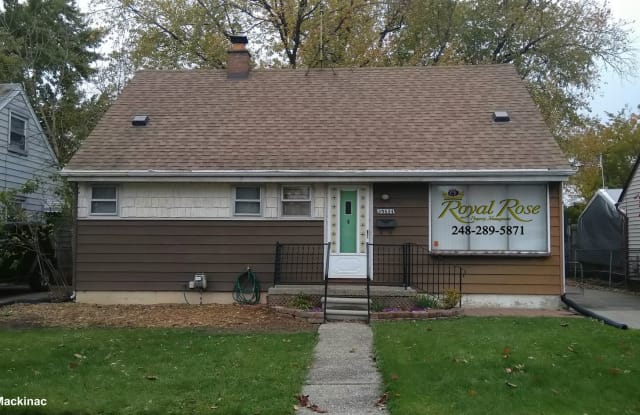 25824 Mackinac St - 25824 Mackinac Street, Roseville, MI 48066