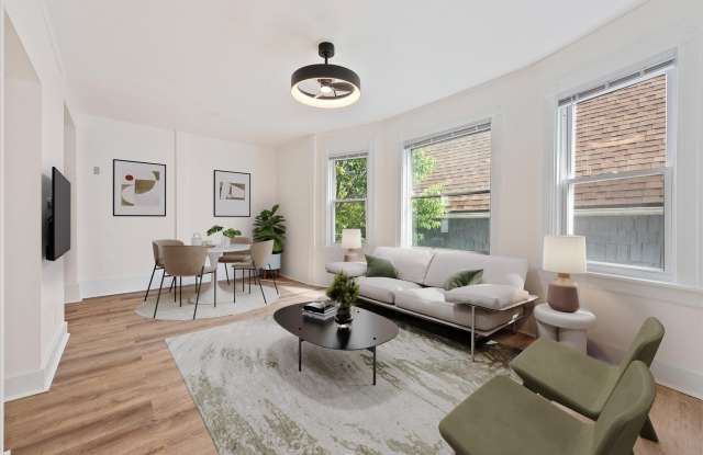 2026 E Kenilworth Pl photos photos