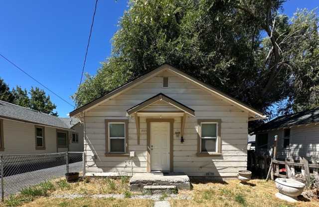 1826 Summers Lane photos photos