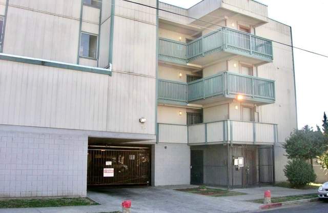 1532 Chanslor Ave # V - 1532 Chanslor Avenue, Richmond, CA 94801