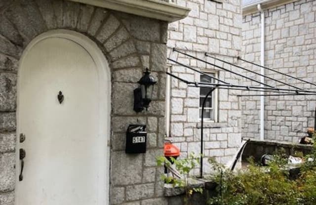 5143 5th Ave - 5143 Fifth Avenue, Pittsburgh, PA 15232