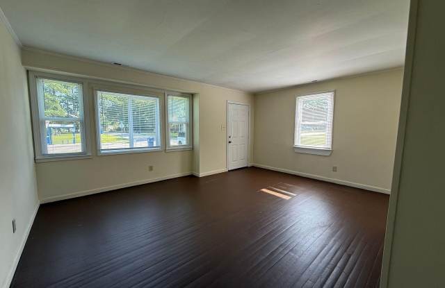 2261 Onslow Drive Gallery 3
