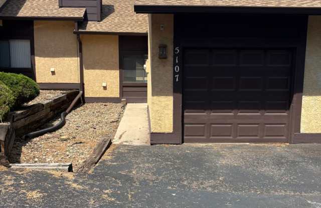 2 Bedroom Townhome with a fireplace photos photos 2 Bedroom Townhome with a fireplace photos photos
