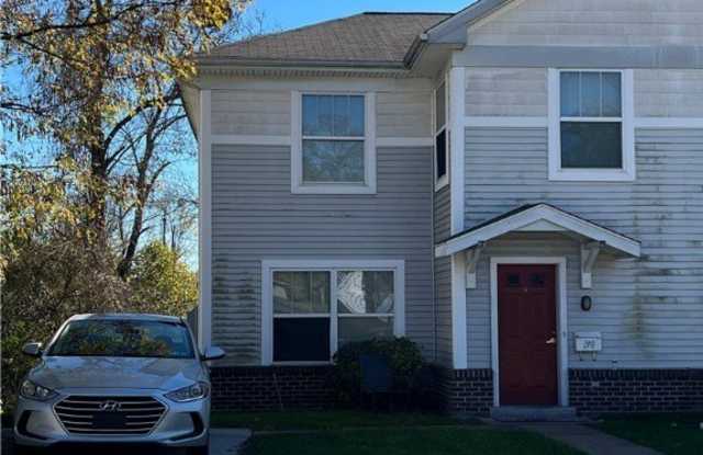 198 Baker Ave photos photos