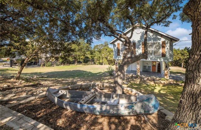 693 Riviera Drive photos photos