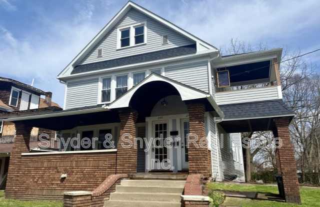 245-247 Oakdale Ave. photos photos