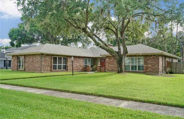4510 CARROLLWOOD VILLAGE DRIVE - 4510 Carrollwood Village Drive, Carrollwood, FL 33618