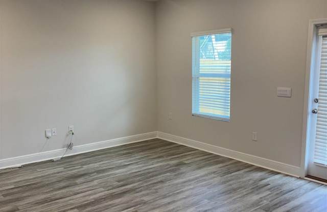 1202 Fairchild Village Dr Gallery 2