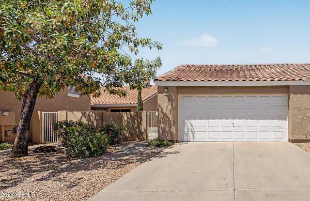 3510 E HAMPTON Avenue photos photos