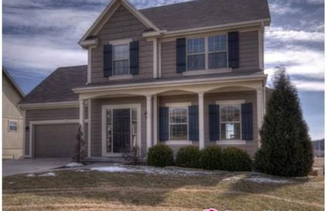8909 North East 117th St - 8909 NE 117th St, Kansas City, MO 64157