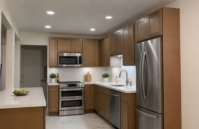16180 Apple Ln photos photos