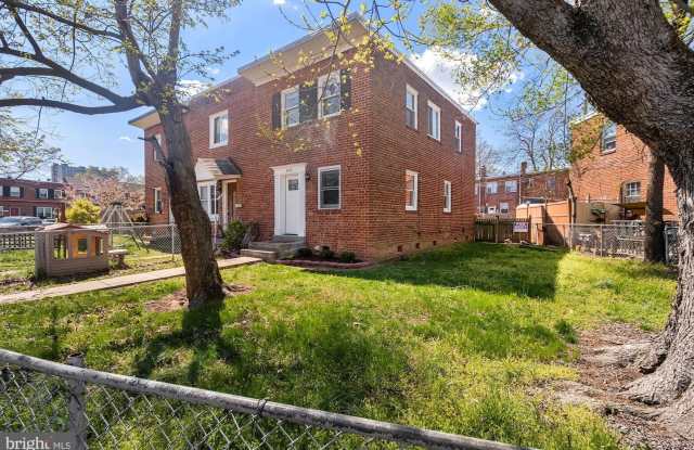 3724 MARK DR photos photos