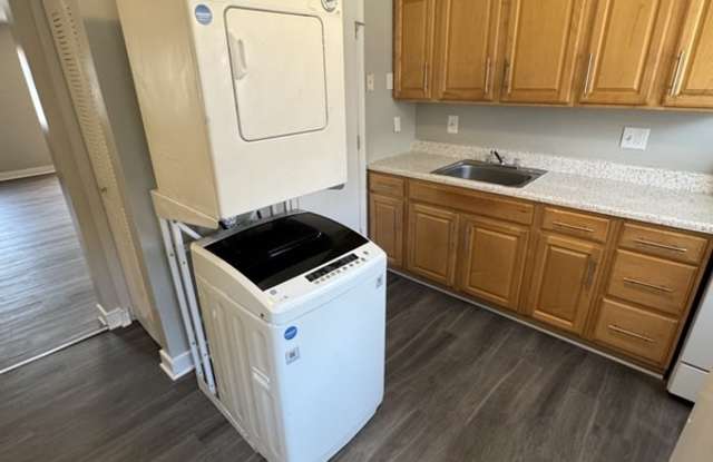 5215 Goolsby ct Gallery 4