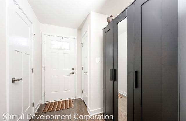 717 Sky Bridge Dr Gallery 2