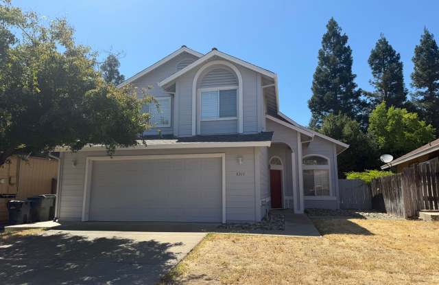 Bright & Spacious 3 Bedroom Home with Vaulted Ceilings, New Carpet & Private Backyard in Antelope! photos photos