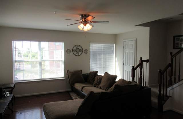 8427 Stansbury Lake Dr Gallery 3
