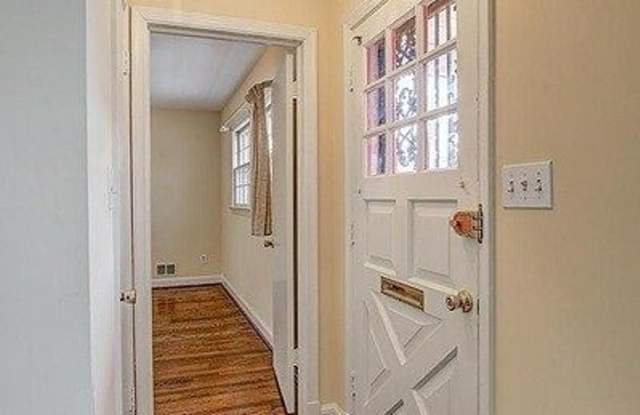 5439 Sherier Place Northwest Gallery 3