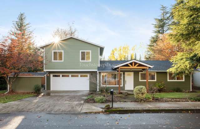 Stunning Remodel - 5 BD | 2 BA Home in West Linn photos photos