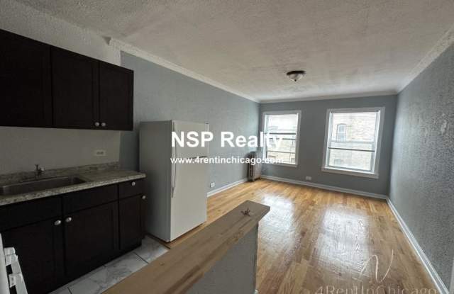 5666 N Ridge Gallery 1