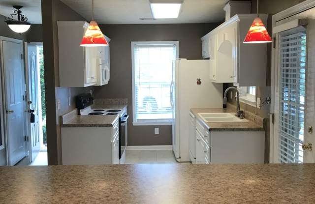2/1 Condo photos photos