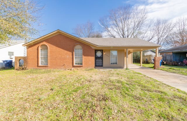 6560 Greenbriar Dr., - 6560 Greenbriar Drive, Horn Lake, MS 38637