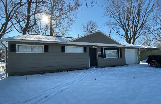 8705 Ruskin Way - 8705 Ruskin Way, Kansas City, MO 64134