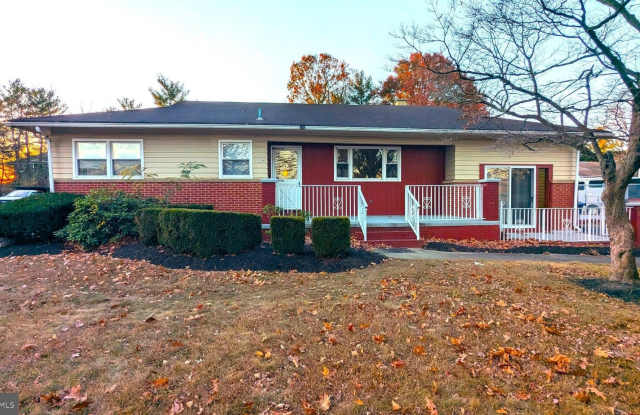 4032 QUAKERBRIDGE ROAD photos photos
