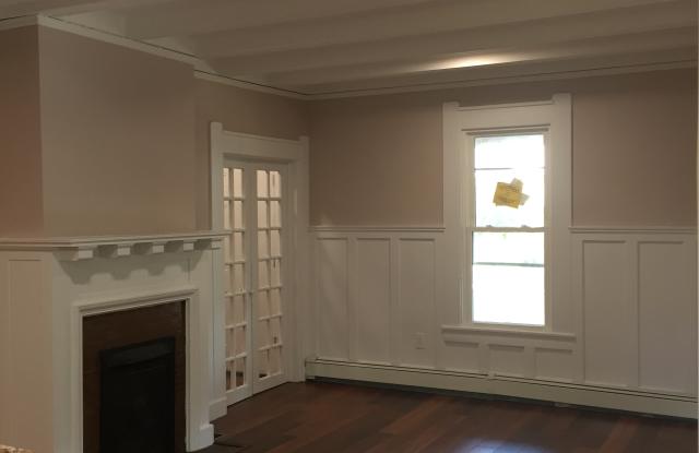 137 Walnut Street Gallery 3