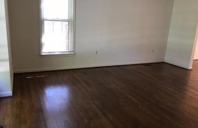 7820 BELLEFLOWER DRIVE Gallery 4