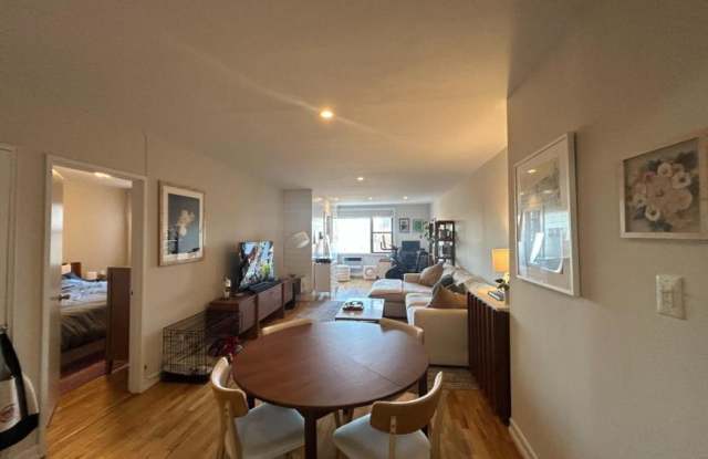 293 CENTRAL PARK WEST Gallery 2