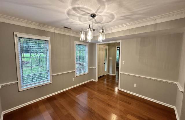 1725 STONEY CREEK DR Gallery 3