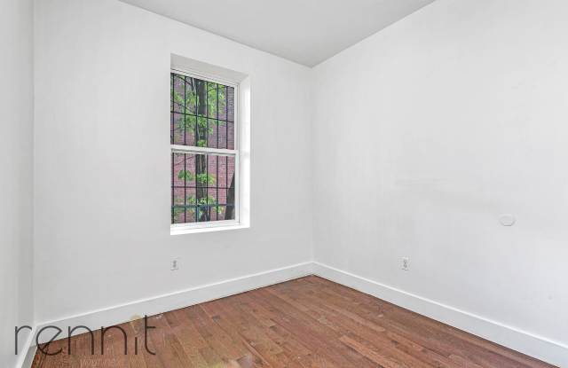 816 Prospect Pl Gallery 3
