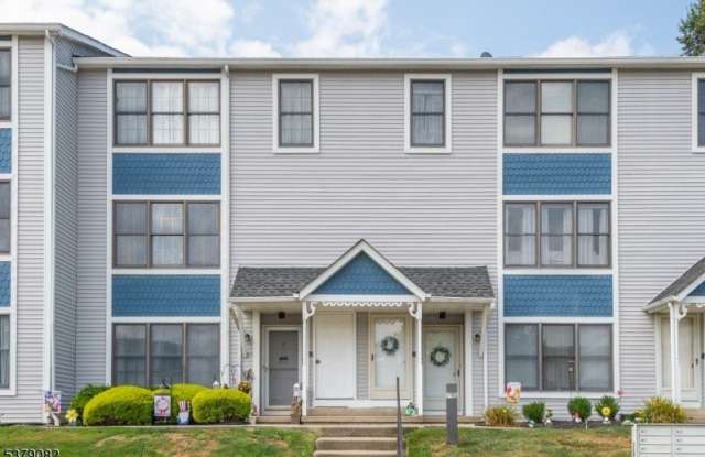 24 Heritage Ln Gallery 2