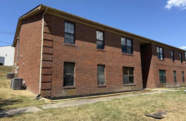 121 N Brand Street unit: 11 photos photos