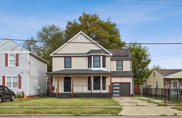 Move-In Ready with a Primary Suite — Near the Shipyard & I-664 Gallery 1
