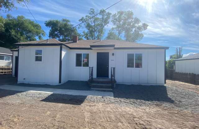 2 bedroom 1 bath House photos photos