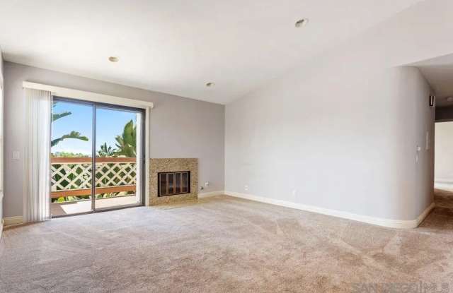 9388 Twin Trails Dr Gallery 4