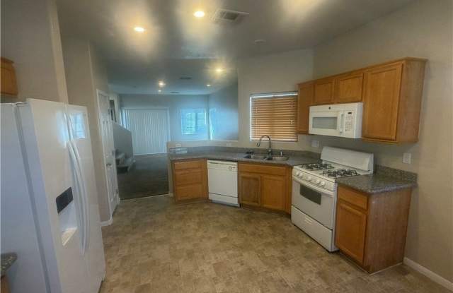 9915 Elkhead Creek Way Gallery 4