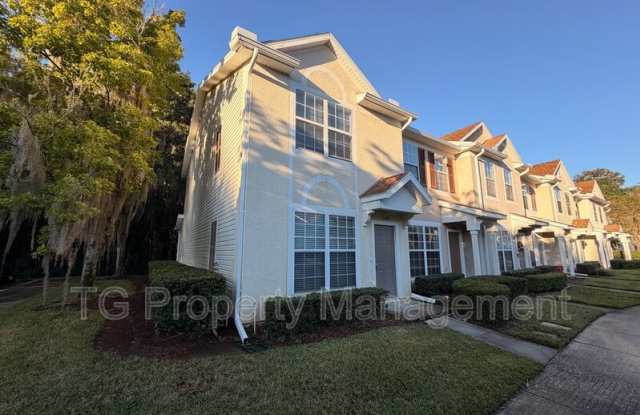 3588 Twisted Tree Ln - 3588 Twisted Tree Lane, Jacksonville, FL 32216