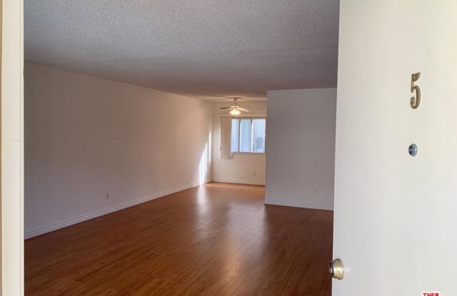 8722 DELGANY Avenue - 8722 Delgany Avenue, Los Angeles, CA 90293