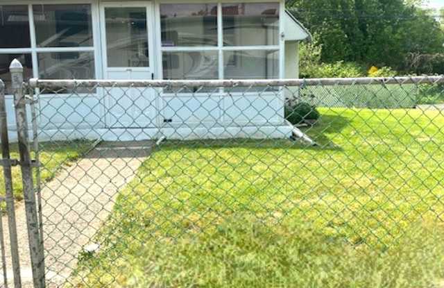 300 Brainerd Boulevard - 300 Brainerd Boulevard, Sharon Hill, PA 19079