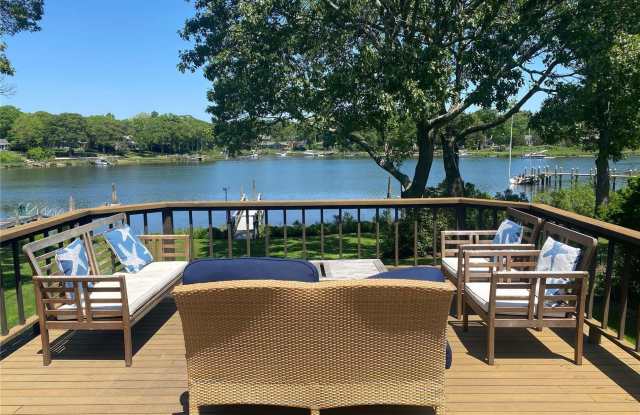 505 Bungalow Lane - 505 Bungalow Lane, Mattituck, NY 11952