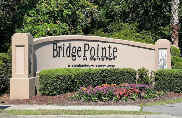 Beautifully Updated 3-Bedroom in Bridgepointe - 4924 Bluffton Parkway, Beaufort County, SC 29910