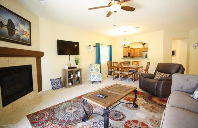 2215 E Stone Stable Drive Gallery 4