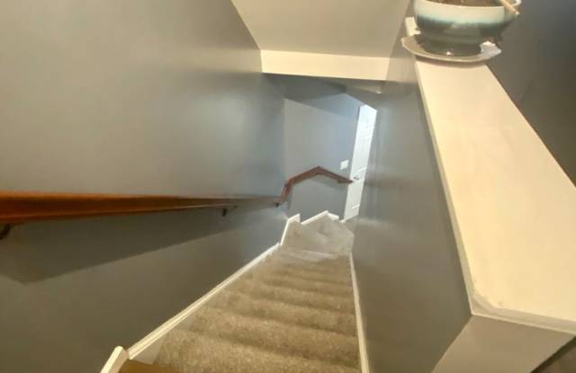 13002 Abner Avenue Gallery 3