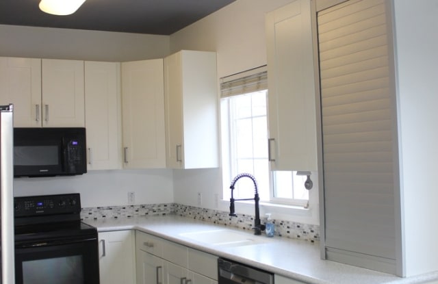 8758 South Brown Park Drive - 8758 S Brown Park Dr, West Jordan, UT 84081