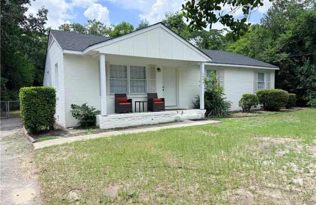1944 Westhill Drive Gallery 2